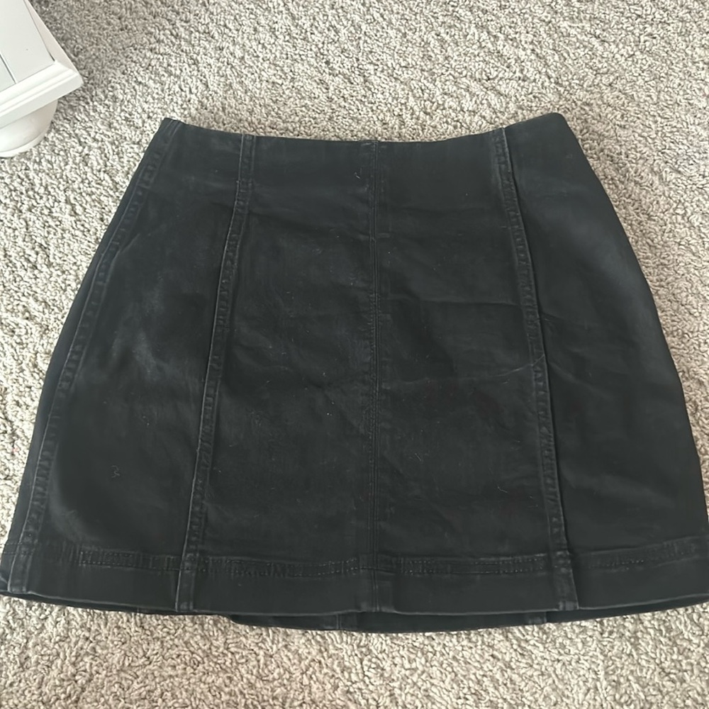 Black Wild Fable Mini Skirt 🖤